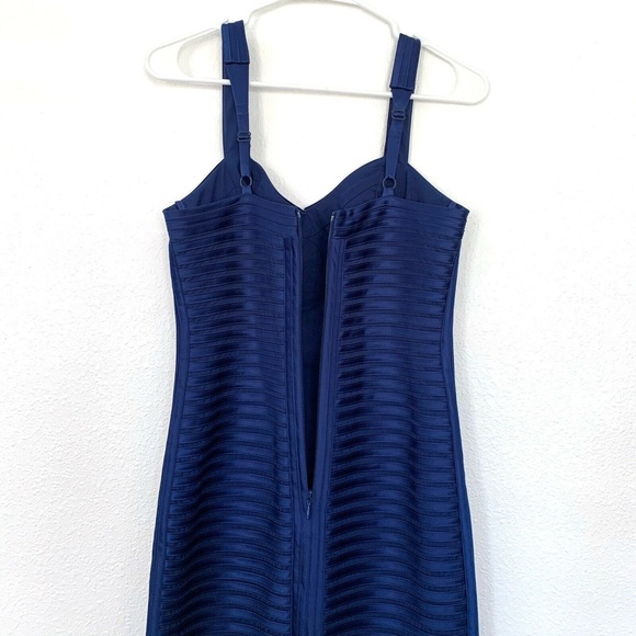 BCBGMAXAZRIA Blue Bandage Cocktail Rivas Dress - Picture 7 of 8